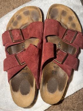 Birkenstock Women's Arizona Maroon Suede Sandals